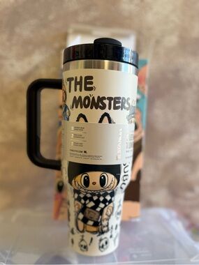 Stanley 40oz Tumbler xThe Monsters
